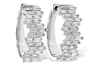 C226-50439: EARR .70 TW BAGUETTE DIAS